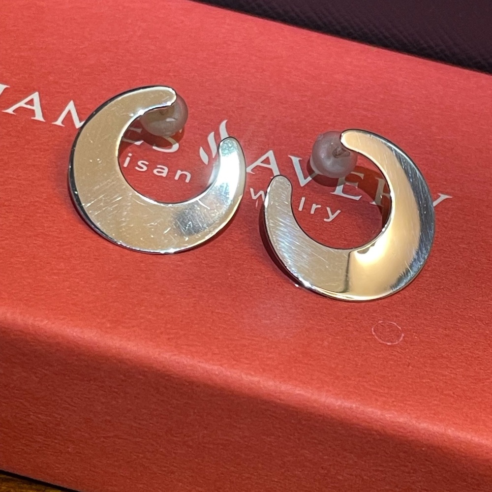 COPY - James Avery retired smooth half moon design earrings